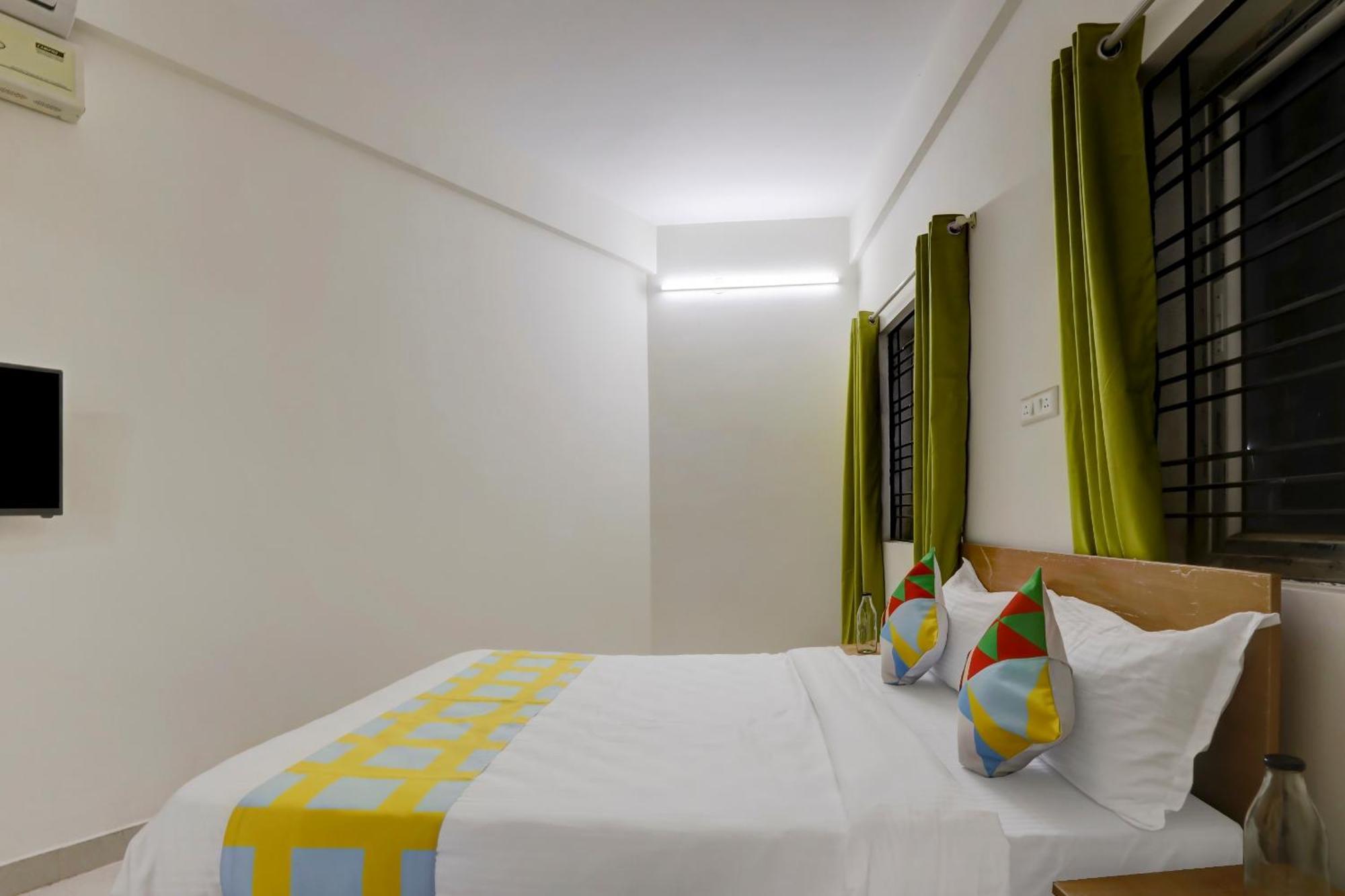 Hotel O The Purple Orchid Stay Bangalore Exterior foto